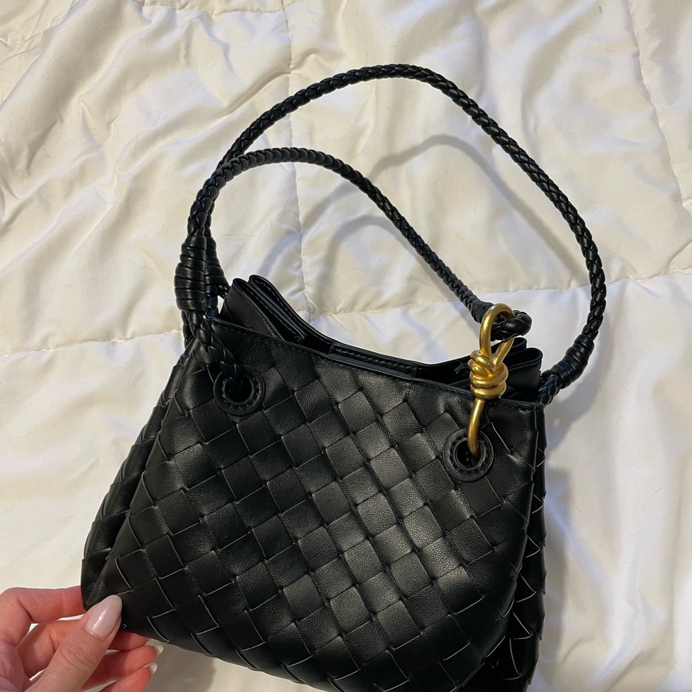 Elegant Black Woven Handbag